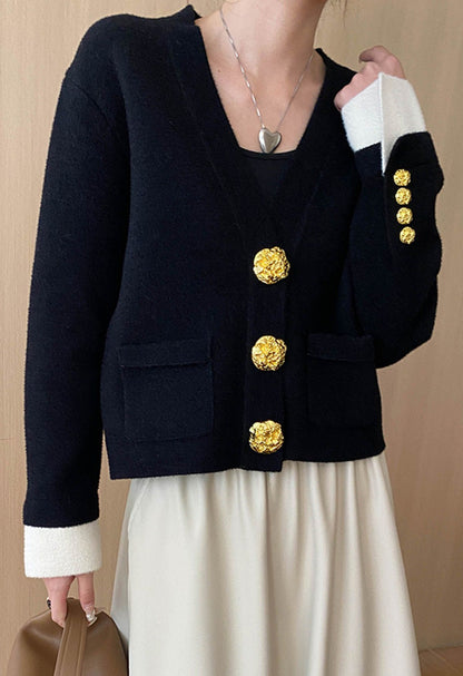 Ensemble Maille Boutonné – Élégance Moderne